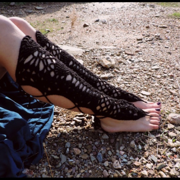 Shoes - Black Knee High Crochet Barefoot Sandals/Leggings